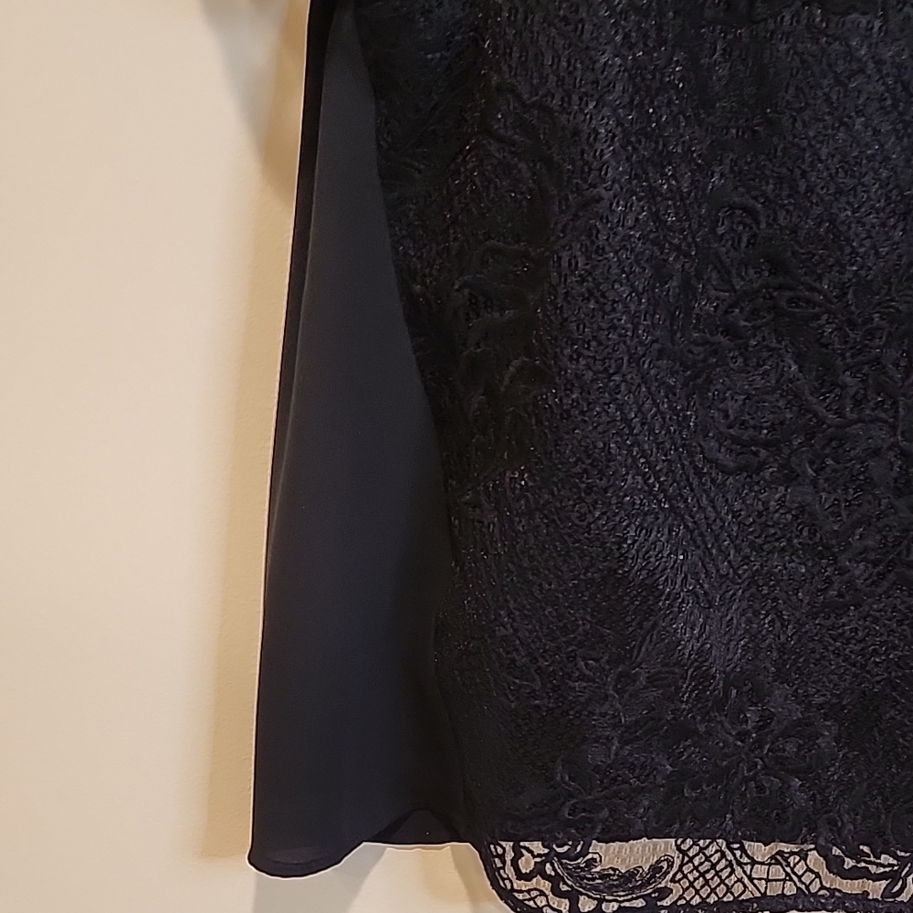 T Tahari Black Lace Blouse - Picture 5 of 8